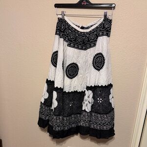 Black and White Full Skirt